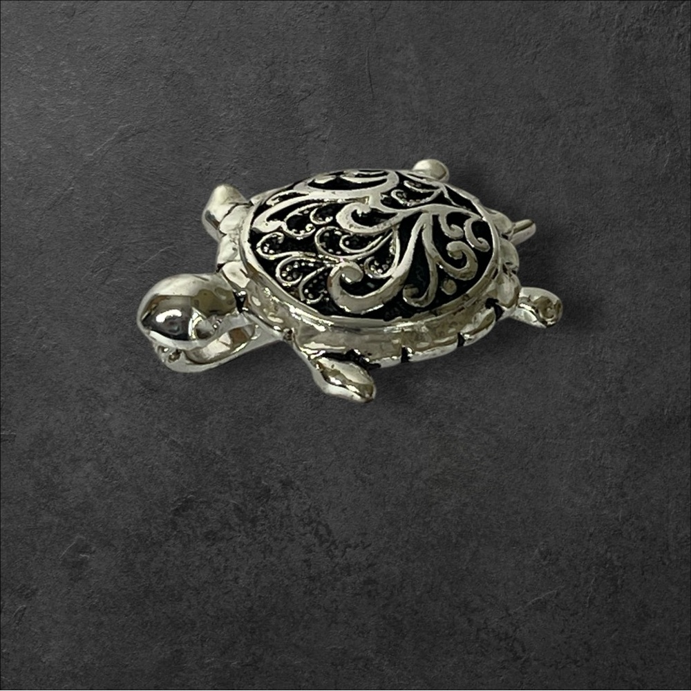 Silver Rhodium Plated Turtle Pendant Necklace Sea Nautical Beach 18"